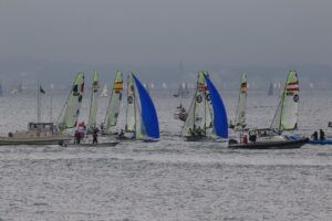 县域篮球乡,村振兴大赛,开幕,广州赛马,赛程安排,赛果查询,马匹资料,赛事动态